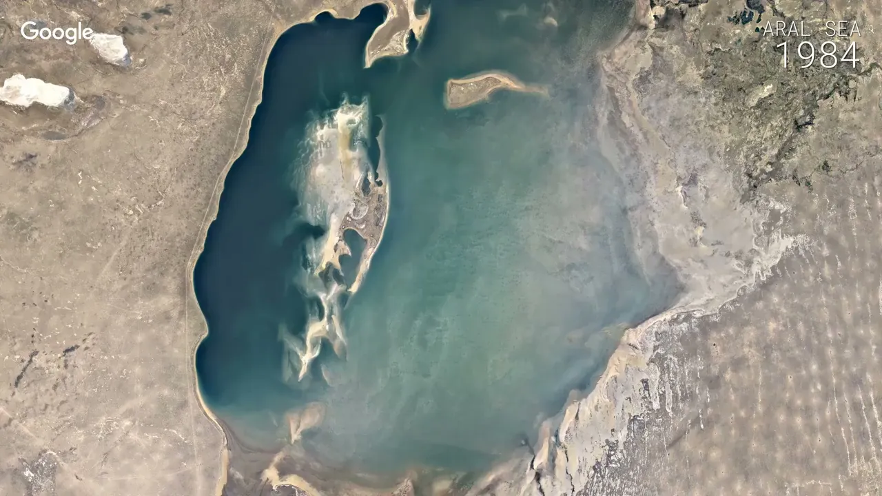 video of aral sea decreasing