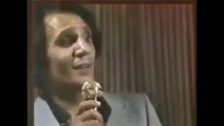 مقطع نادر للعندليب عبد الحليم حافظ   الحب جميل   بروفة   دندنها