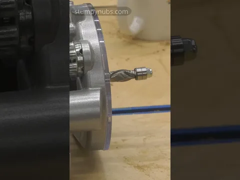How I get straight lines even with a router bit