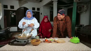 Tongkol Seng Geseng Mempesona, Kerja dari Pagi Makan Ini Langsung Semangat Lagi! - MASAK GESS!!