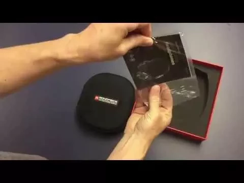 Unboxing Monoprice 10010 highly-rated active noise cancellation headphones (under $100)