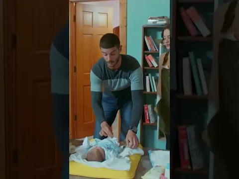 يحاول جان ربط الحفاضة - زواج مصلحة Shorts#