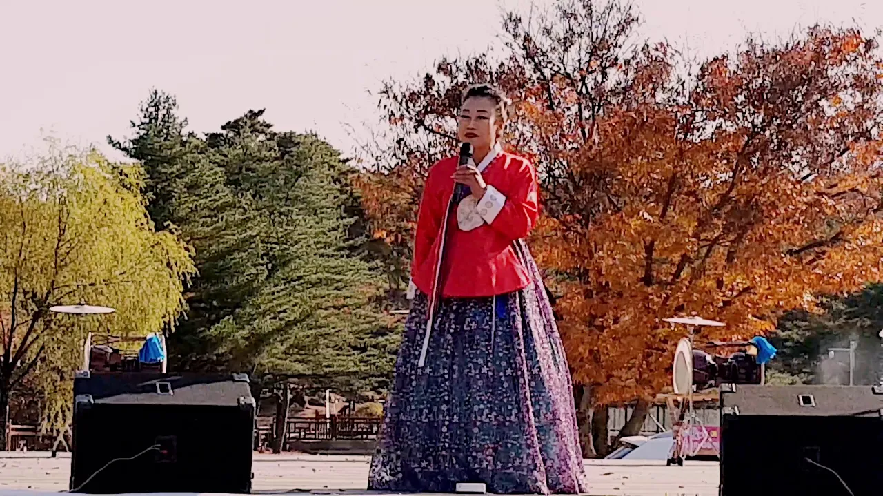 가수:김태희 (의림지 사랑.태평무) ''가을이 온다''의림지수변무대