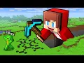 Download Lagu JJ Use GIANT MOD To Troll Mikey In Minecraft! (Maizen)
