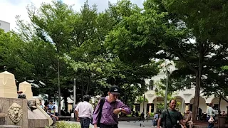 VEAMOS COMO ESTA LA PLAZA LIBERTAD