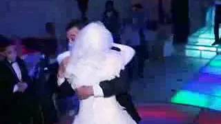 اوعى تنسي انى انا اخوكى 