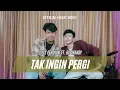 Download Lagu Ziell Ferdian Feat Riswandi - Tak Ingin Pergi (Official Music Video)