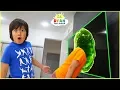 Download Ryan magic TV adventure with Mommy and Daddy! mp4 3gp mp3 videos - waplic