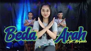 Download Beda Arah - COVER // Wury Yunita - DELLIZTA MUSIK MP3