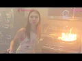 Woman Panics During Livestream When She Starts Kitchen Fire