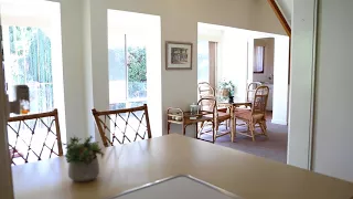 https://i.ytimg.com/vi_webp/RlIIw_8EO5c/mqdefault.webp