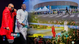 otile brown performed along side the ben 
