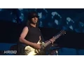 Download Lagu System Of A Down - Spiders {KROQ AAC 2014}
