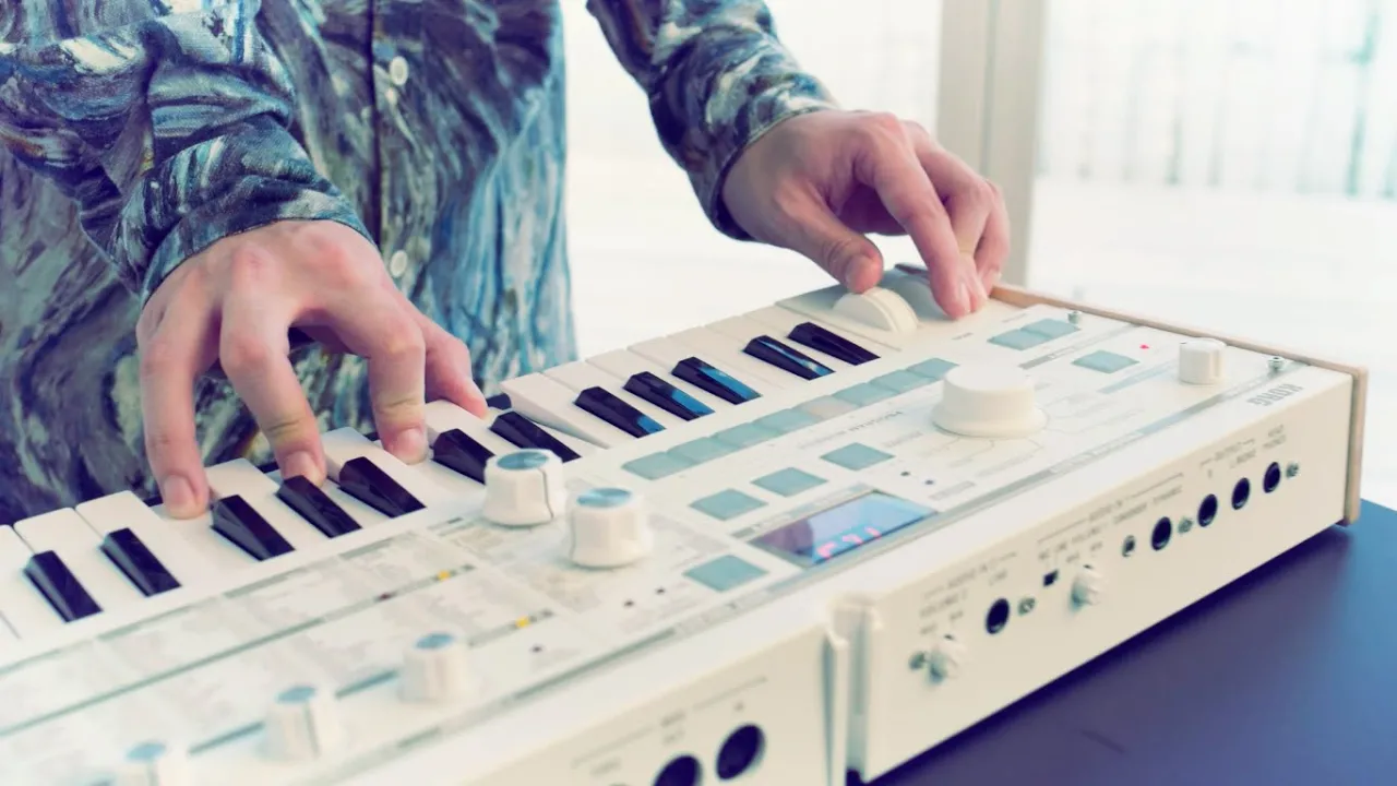 Korg microKORG-S - Vintage King