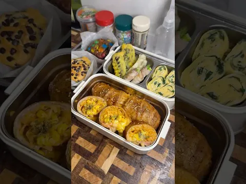 Packing lunch for his 12-hour shift at 5 am 🍱
