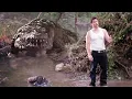 Download Lagu Paleontologist hunts 30 foot crocodile to deal with her breakup