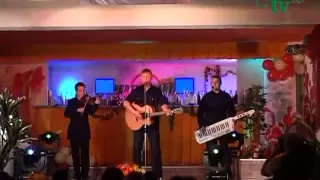 aranyes bocs ssa meg nekem a vil g hossz fekete haj dupla k v 