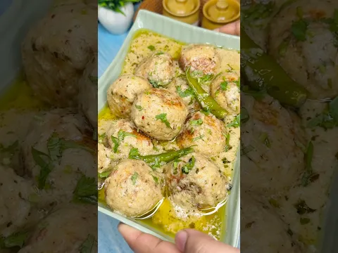 Afghani Malai Chicken Kofta Gravy π