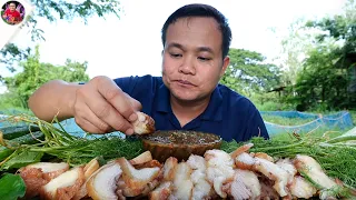 เสือสะดุ้งไฟ เสือฮ้องไห้แจ่วเพี้ยขอดไส้ขมอ่ำหล่ำ กรุบกรอบแซ่บจ้วดคัก