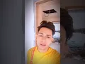 Download Lagu is duniya mein mujhe ek Insan ko per Bharosa hai