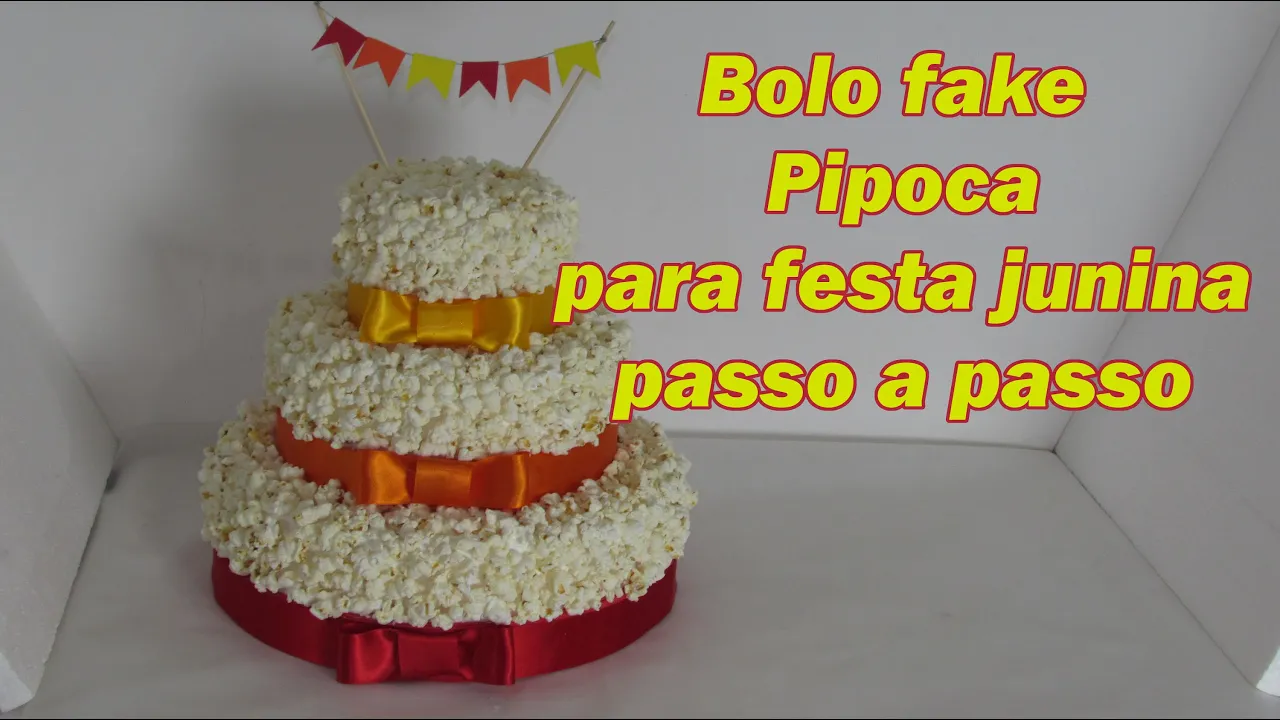 Como fazer bolo fake em E.V.A sem emendas muito fácil para qualquer tema.