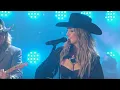 Download Lagu Lainey Wilson - Watermelon Moonshine (New Year’s Eve LIVE: Nashville’s Big Bash Performance)
