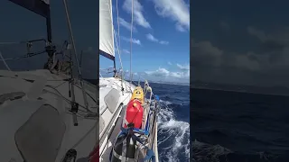 A clip from our latest video when we sailed from Barbuda to Saint Martin, link  in the description.