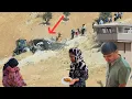 Download Lagu 🏚️ Demolition of nomadic houses by the government and baking 👩‍🍳 Zubia sweets by Razieh