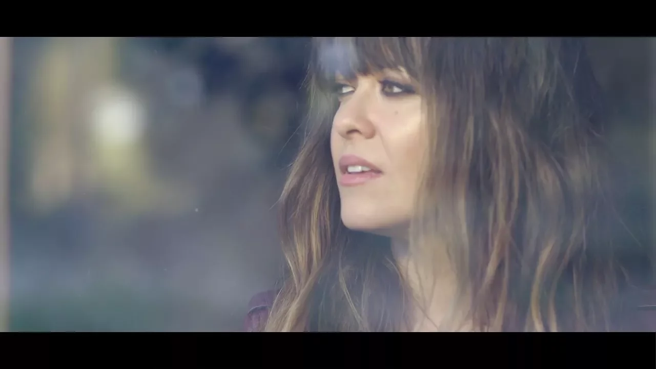 Vanesa Martín - Porque queramos vernos feat. Matias Damásio (Español) Vanesa Martín - Porque queramos vernos feat. Matias Damásio (Español)