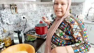 جاو حذايا وحضرتلهم الي يحبو تشجعت و نظفتهالهم ورتحت مايعجبناش العجب 