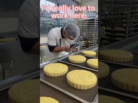 A real look at the daily life in a mooncake factory: few tasks and a relaxed pace#India