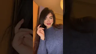 تمشي وطلقي شعرك راجل فيهم يقابرك 