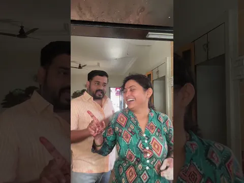 ⁠#MarathiComedy #HusbandWifeJokes #MarathiReels #Bloopers #BehindTheScenes #MarathiMeme #couple