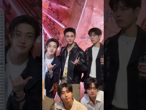 Stray Kids at Empire State Building