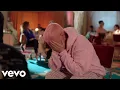 Download Lagu Justin Bieber \u0026 benny blanco - Lonely (Music Video)