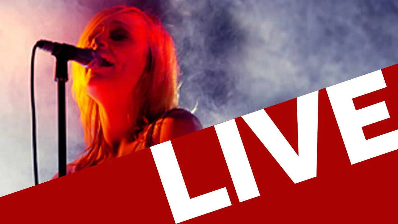 Hooverphonic - 2 Wicky (LIVE @ Melkweg Amsterdam 21-5-2007)