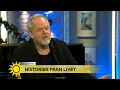 Download Lagu Peter Apelgren improviserar - framför fullsatt publik - Nyhetsmorgon (TV4)