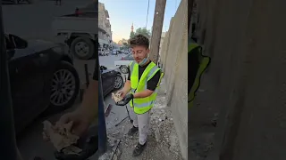 الأحياء الشرقية بحلب بحاجة لشغل كتير للاسف تشجير سوريا حملة تنضيف حلب لعيونك يا حلب 