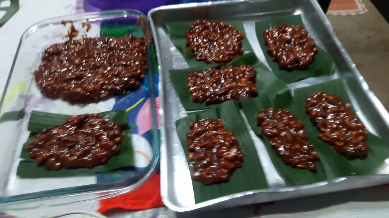A NOSSA RECEITA DE HOJE É UMA COCADA DE AMENDOIM E DE LEITE CONDENSADO
