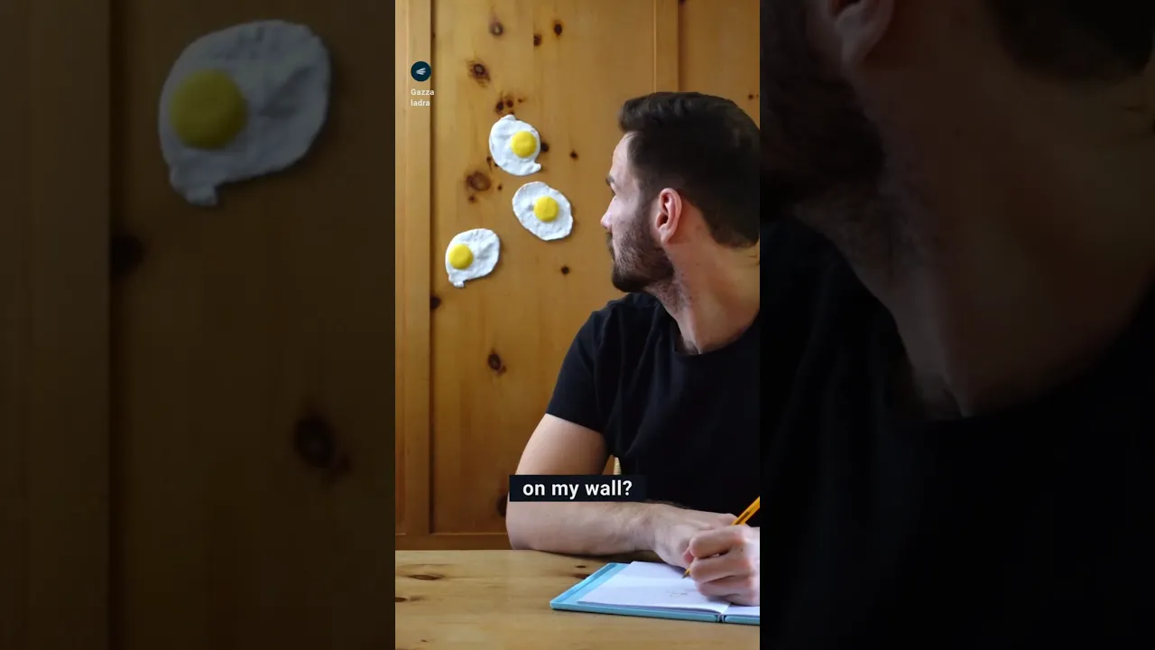 Photo holder eggs video thumbnail
