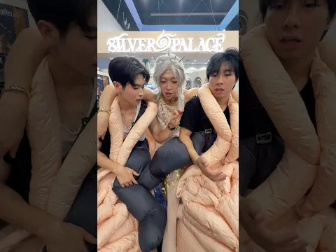 the whole family is finally reunited 🥺🥺 #SilverPalace #AX2026