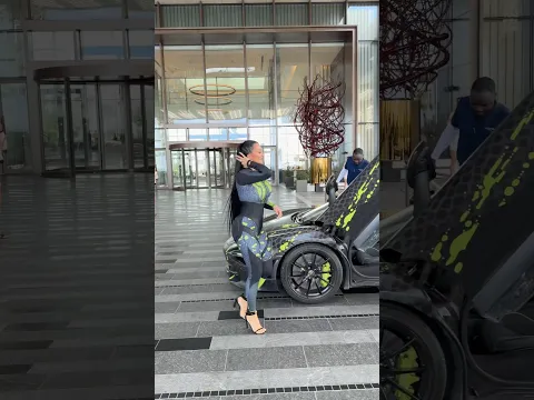 🫅 🛍️ 👠 #dubai #supercars #fashion #bts #fypシ #viralvideo