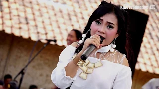 Download Mawar Di Tangan Melati Di Pelukan - Ina Samantha - Om Sera Live Desa Mekarjaya Kertajati Majalengka MP3