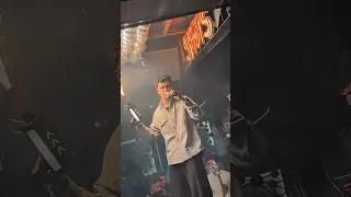عايزني ارجع ورا الفيديو كامل الاصلي   المهرجان الجديد لايف عصام صاصا   دندنها