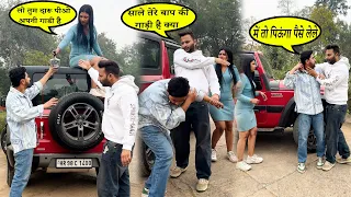 meri gadi tod di hai inhone