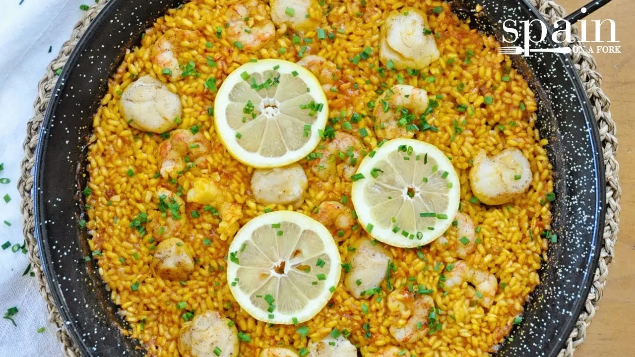 The Easiest Seafood Paella Recipe with Shrimp and Scallops