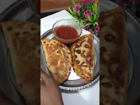 Leftover Roti sandwich ππ₯ #recipe # viral # sandwich nasta #cooking #tranding #food #favoritedish