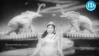 aananda maaye alineelaveni
