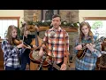 Download Lagu I Feel the Blues Moving In - The Petersens (LIVE)