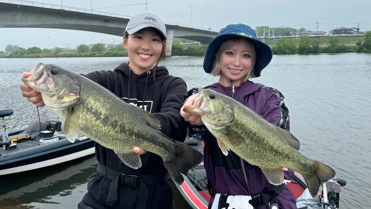 遠賀川もボコボコ釣っちゃう上手すぎ釣りガールズ